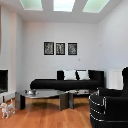 Cosy In The Heart Of City Centre * Heraklion (Crete)